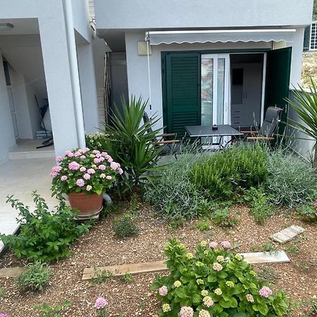 Villa Milena Sweet Apartment-With A Pool トロギール エクステリア 写真