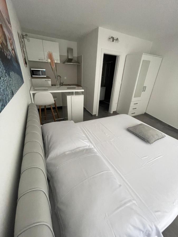 Villa Milena Sweet Apartment-With A Pool トロギール エクステリア 写真