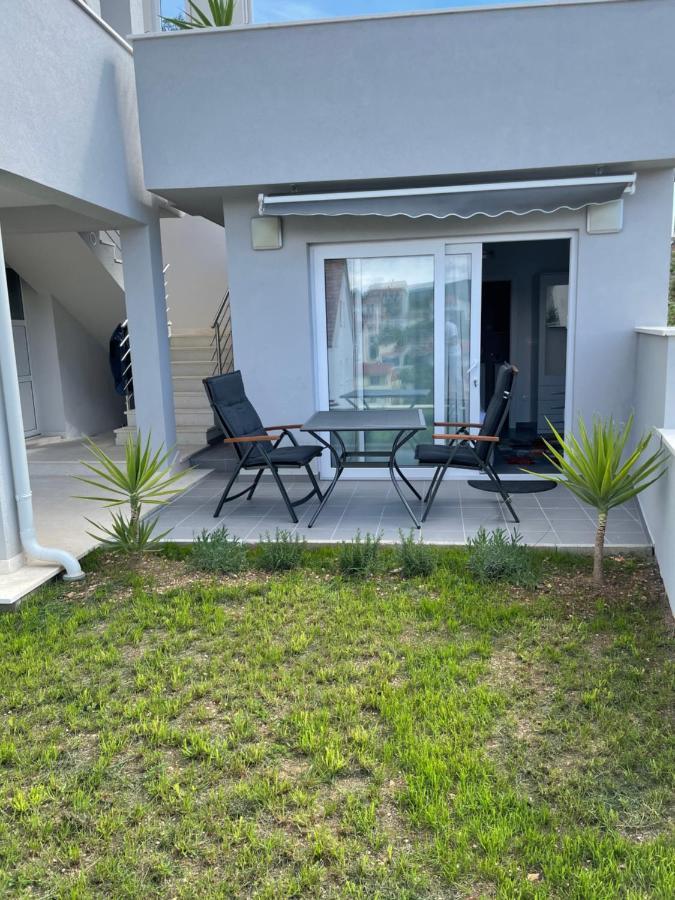 Villa Milena Sweet Apartment-With A Pool トロギール エクステリア 写真