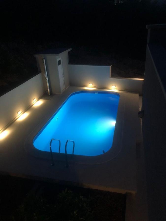 Villa Milena Sweet Apartment-With A Pool トロギール エクステリア 写真