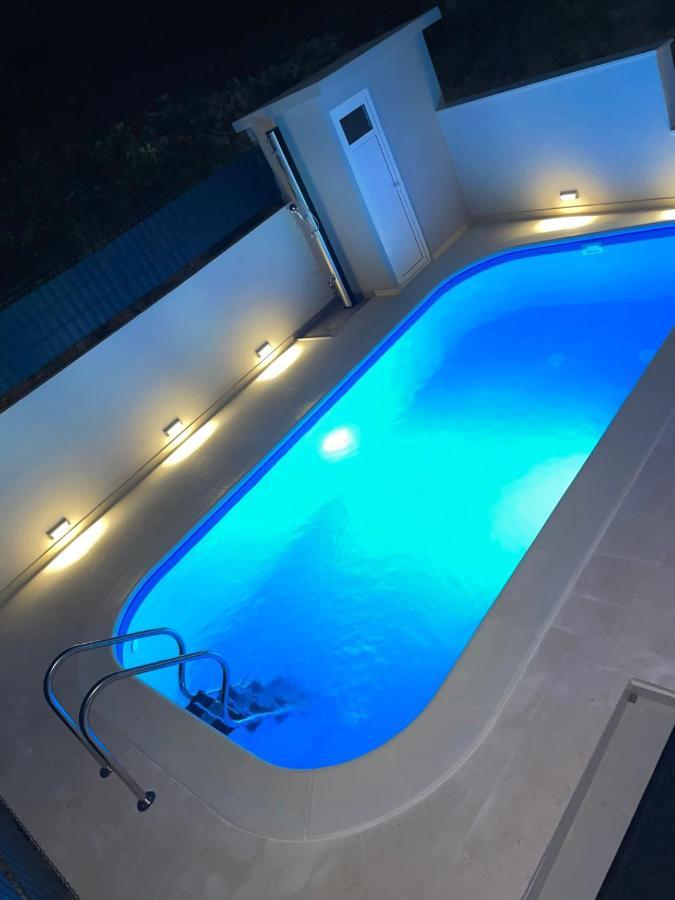 Villa Milena Sweet Apartment-With A Pool トロギール エクステリア 写真